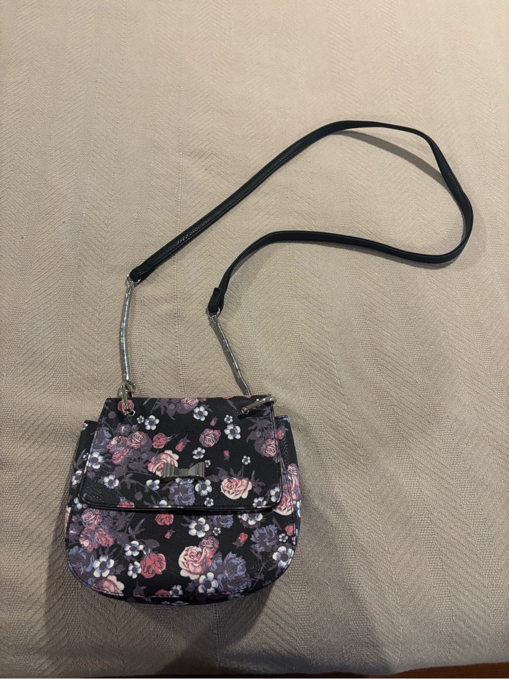 Candies floral crossbody purse
